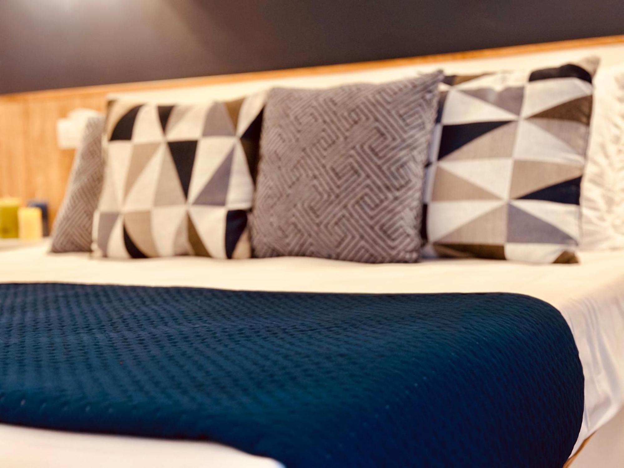 B&B The Sea - Family Rooms - Free Parking Тропея Экстерьер фото